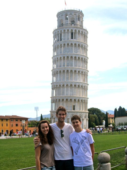 Picture of the Leaning Tower of Pisa